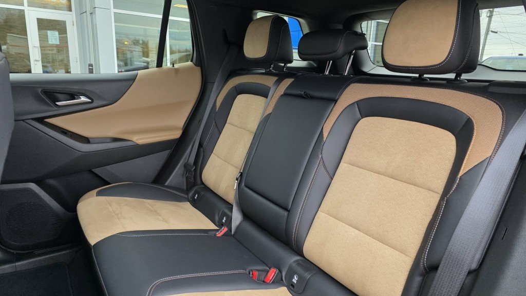2025 Chevrolet Equinox in Mont-Laurier, Quebec - 19 - w1024h768px