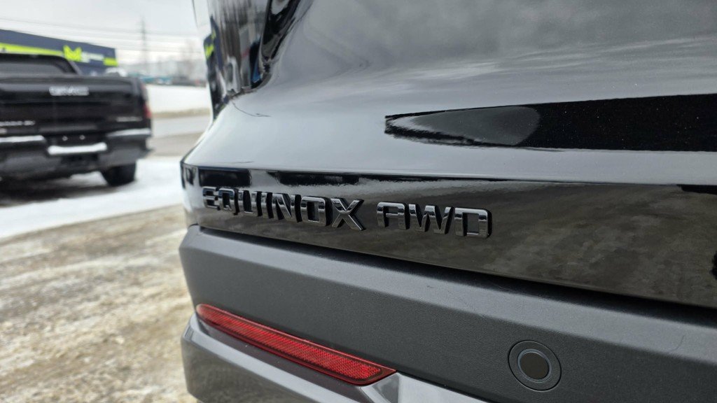 2025 Chevrolet Equinox in Mont-Laurier, Quebec - 8 - w1024h768px