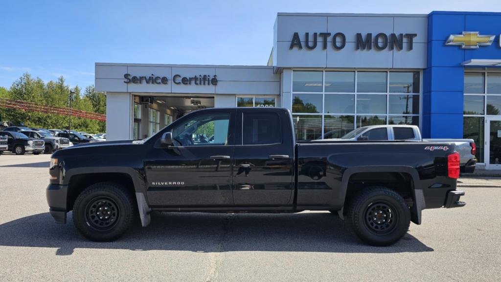 Chevrolet Silverado 1500  2017 à Mont-Laurier, Québec - 13 - w1024h768px