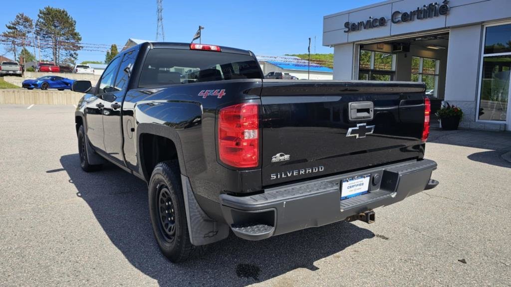 Chevrolet Silverado 1500  2017 à Mont-Laurier, Québec - 10 - w1024h768px
