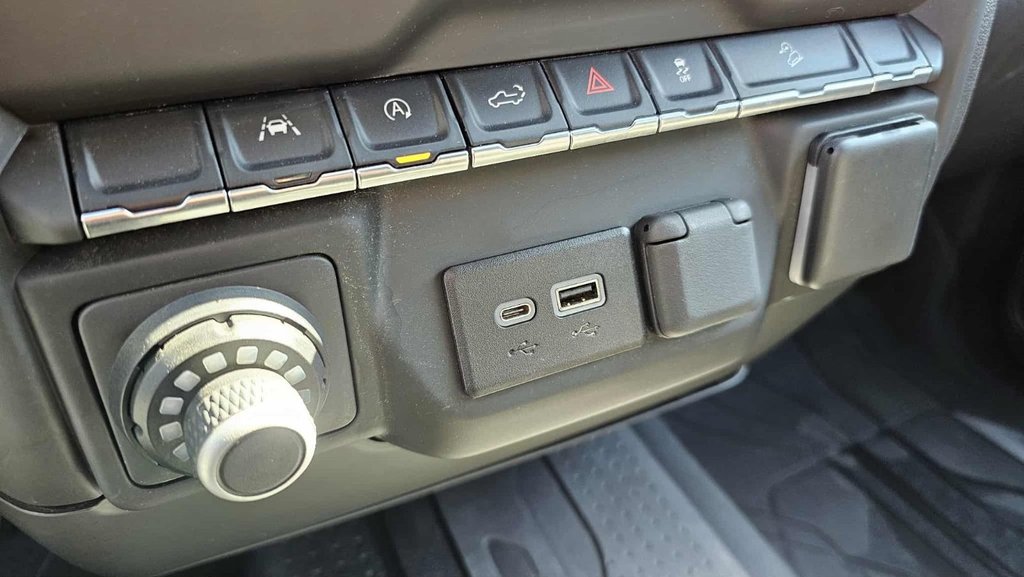 2022 Chevrolet Silverado 1500 in Mont-Laurier, Quebec - 33 - w1024h768px