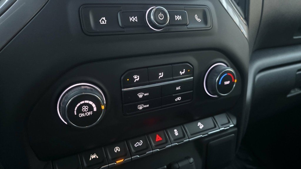 2022 Chevrolet Silverado 1500 in Mont-Laurier, Quebec - 30 - w1024h768px