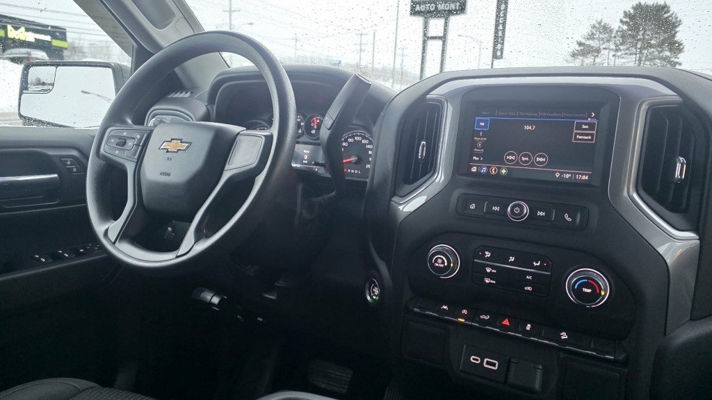 2022 Chevrolet Silverado 1500 in Mont-Laurier, Quebec - 18 - w1024h768px
