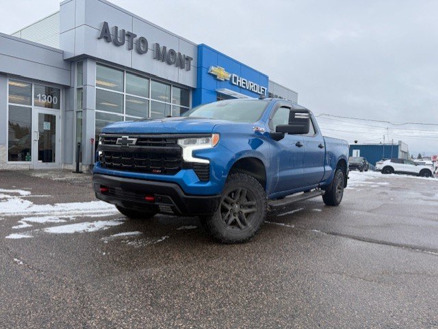 Chevrolet Silverado 1500  2022 à Mont-Laurier, Québec - 1 - w1024h768px
