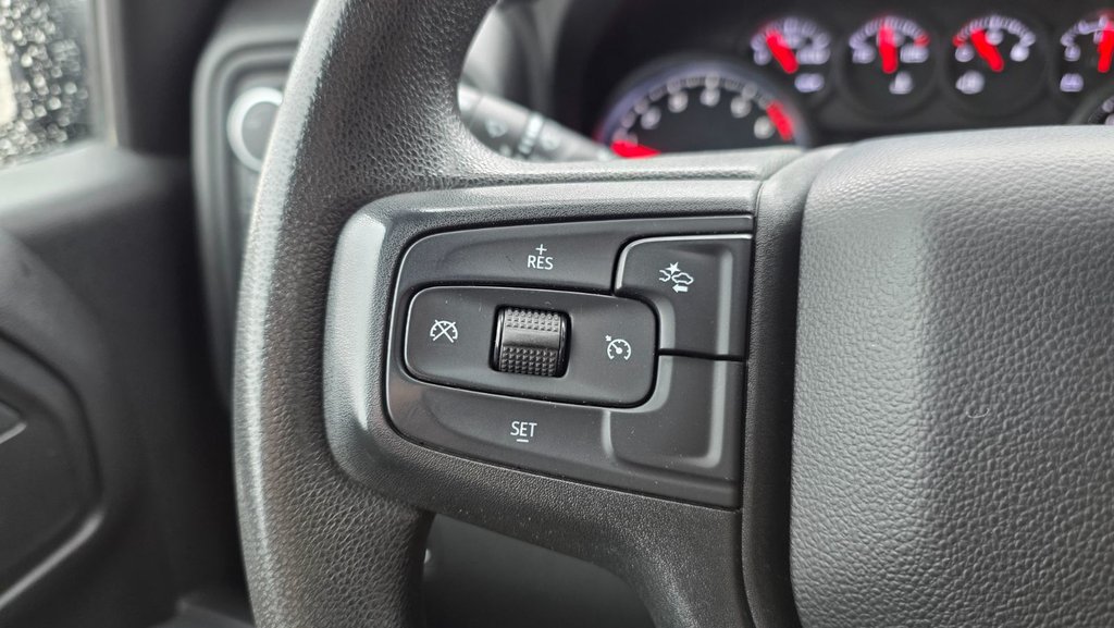 2022 Chevrolet Silverado 1500 in Mont-Laurier, Quebec - 25 - w1024h768px