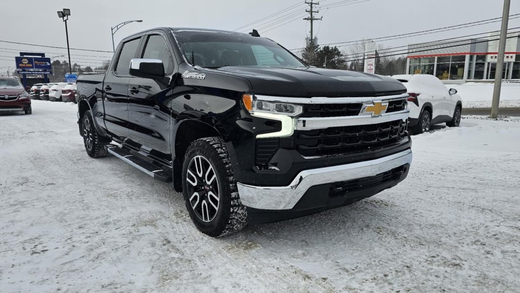 2023 Chevrolet Silverado 1500 in Mont-Laurier, Quebec - 3 - w1024h768px