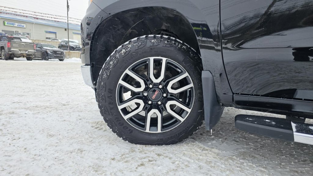 2023 Chevrolet Silverado 1500 in Mont-Laurier, Quebec - 18 - w1024h768px