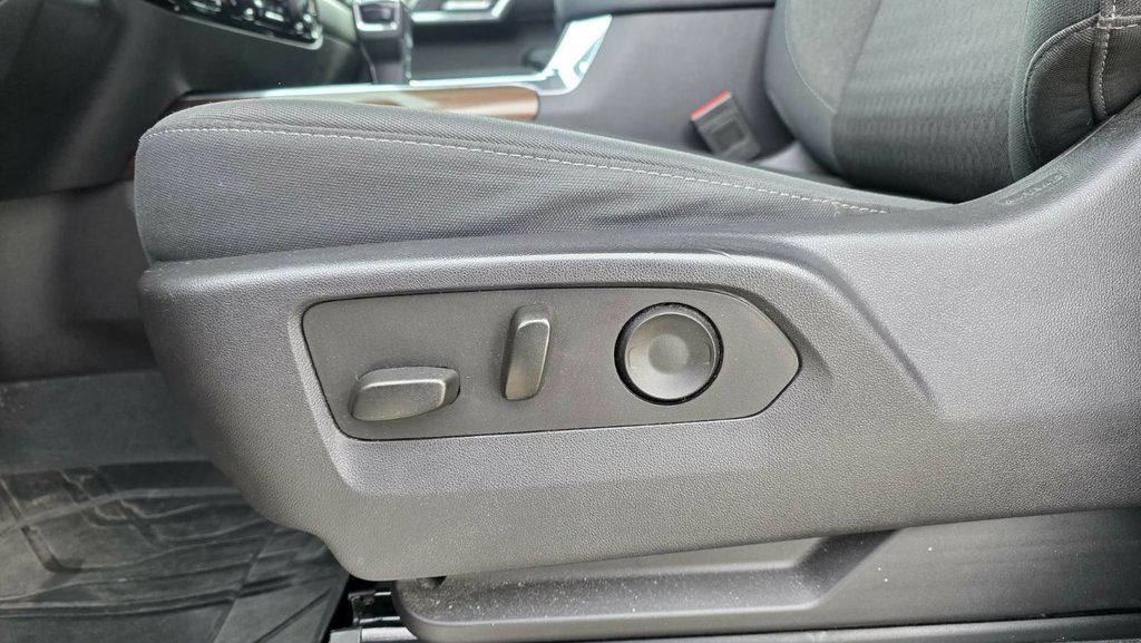 2023 Chevrolet Silverado 1500 in Mont-Laurier, Quebec - 21 - w1024h768px