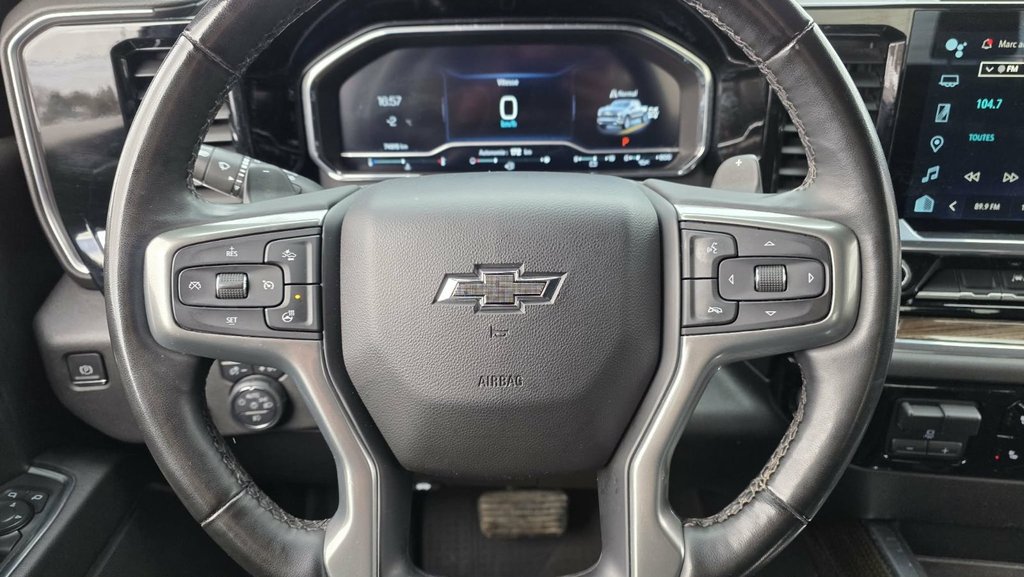 2023 Chevrolet Silverado 1500 in Mont-Laurier, Quebec - 25 - w1024h768px
