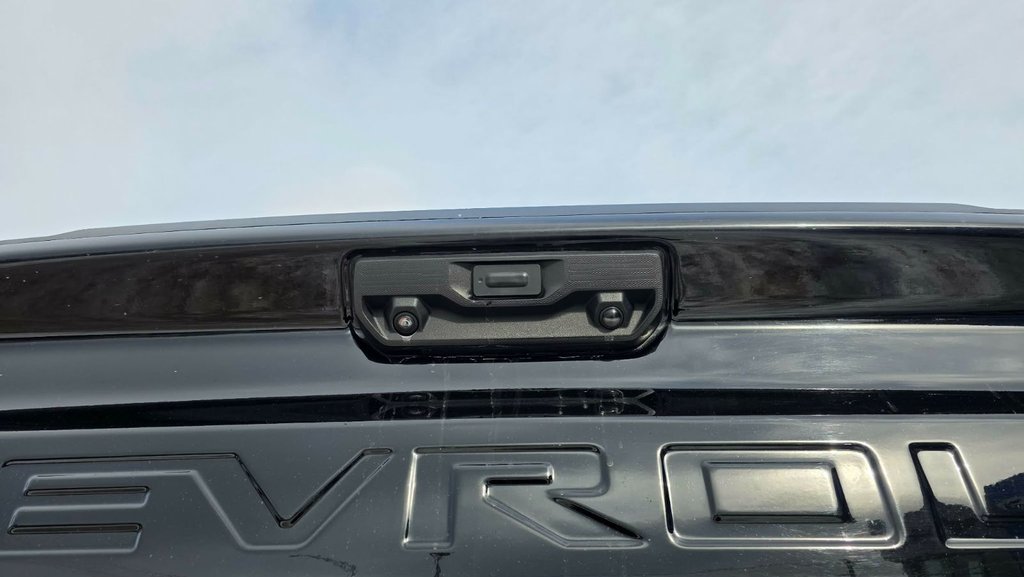 2023 Chevrolet Silverado 1500 in Mont-Laurier, Quebec - 8 - w1024h768px
