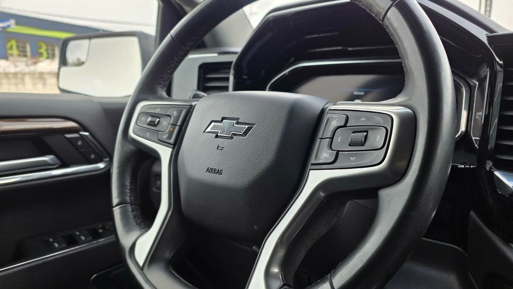 2023 Chevrolet Silverado 1500 in Mont-Laurier, Quebec - 23 - w1024h768px