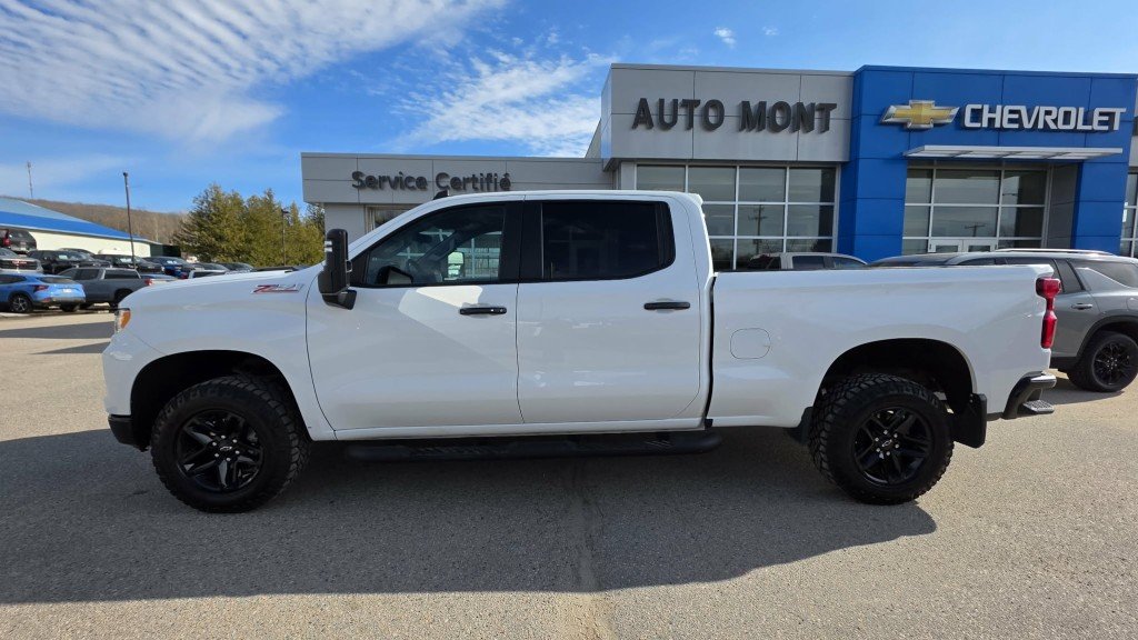 2023 Chevrolet Silverado 1500 in Mont-Laurier, Quebec - 12 - w1024h768px