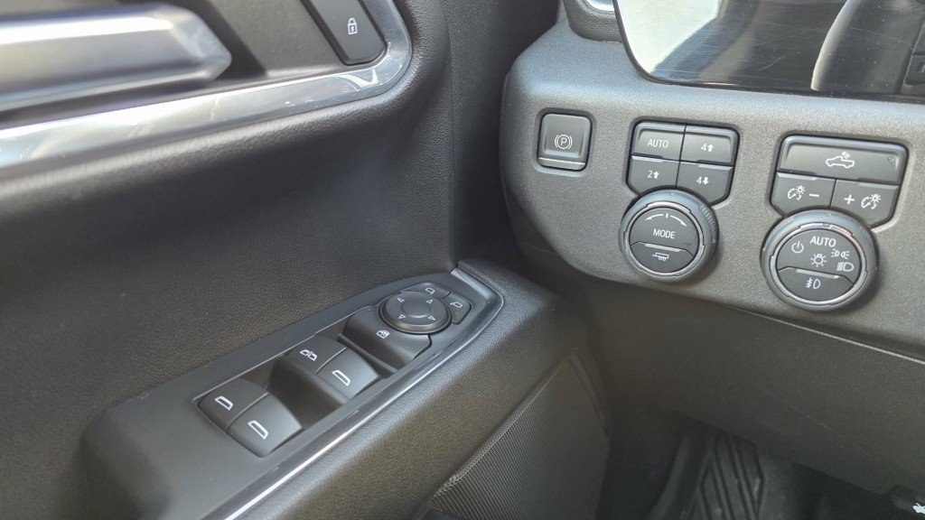 2023 Chevrolet Silverado 1500 in Mont-Laurier, Quebec - 21 - w1024h768px