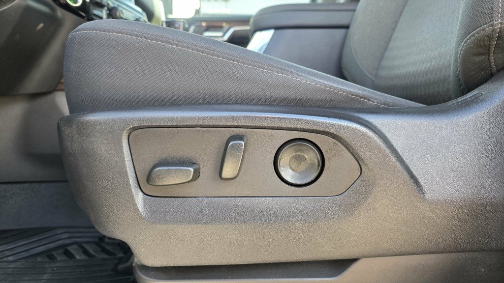 2023 Chevrolet Silverado 1500 in Mont-Laurier, Quebec - 19 - w1024h768px