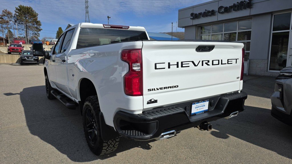 2023 Chevrolet Silverado 1500 in Mont-Laurier, Quebec - 11 - w1024h768px