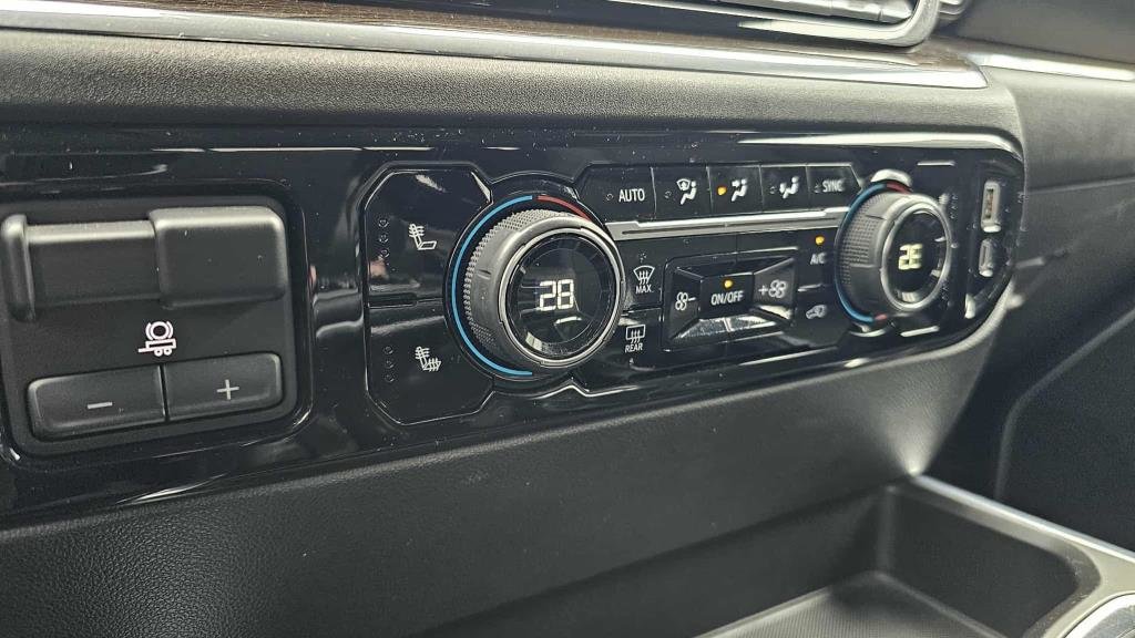 Chevrolet Silverado 1500  2024 à Mont-Laurier, Québec - 35 - w1024h768px