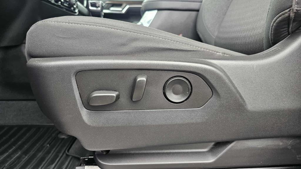 Chevrolet Silverado 1500  2024 à Mont-Laurier, Québec - 21 - w1024h768px