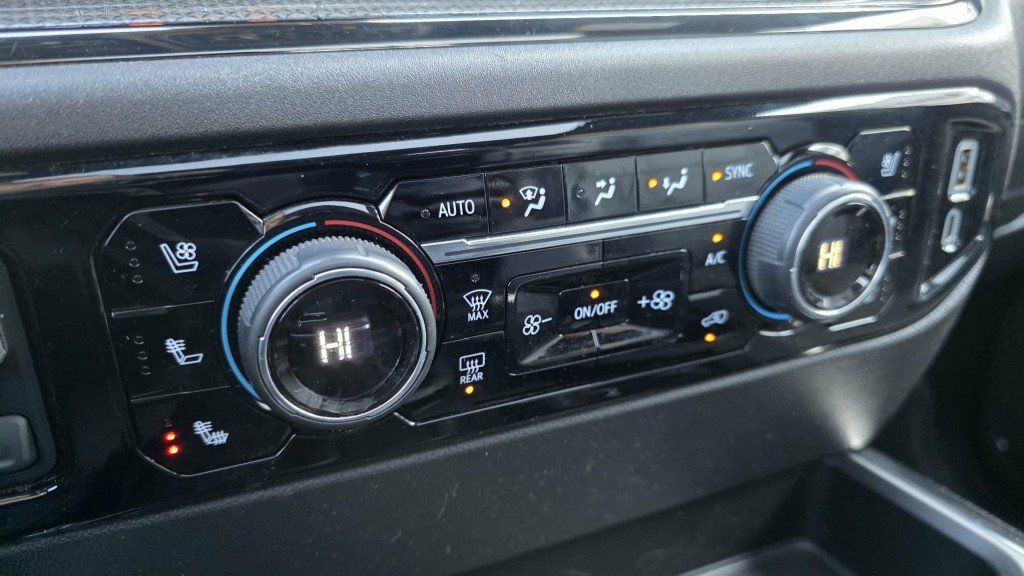 Chevrolet Silverado 1500  2024 à Mont-Laurier, Québec - 38 - w1024h768px