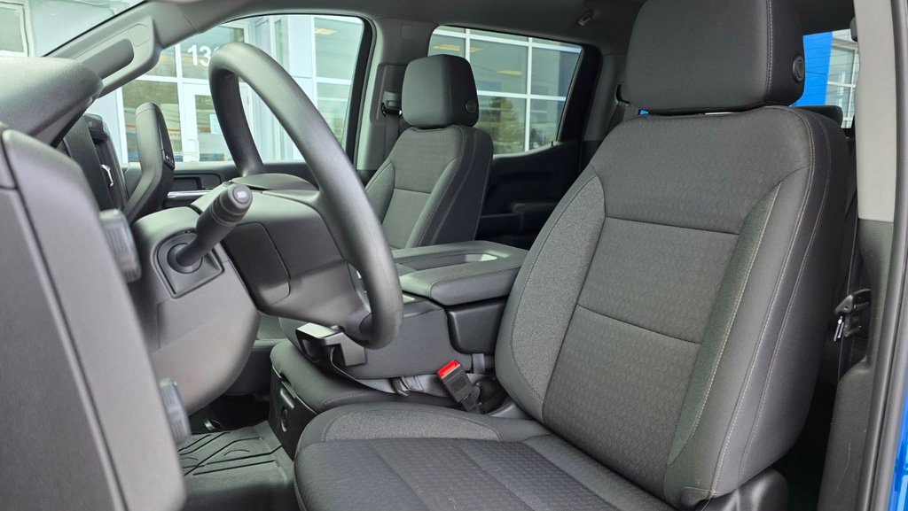 Chevrolet Silverado 1500  2024 à Mont-Laurier, Québec - 19 - w1024h768px