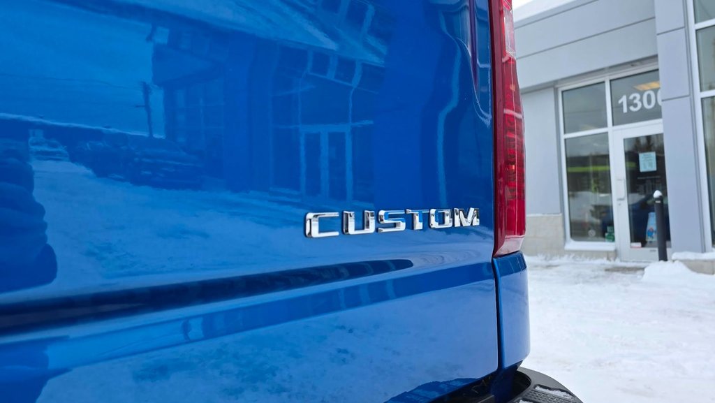 Chevrolet Silverado 1500  2024 à Mont-Laurier, Québec - 9 - w1024h768px