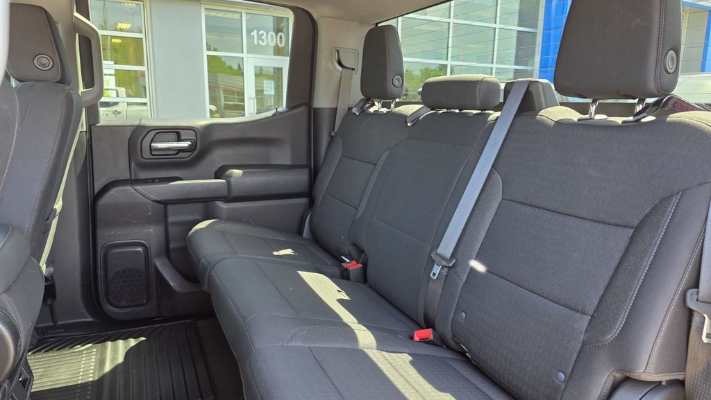 2024 Chevrolet Silverado 1500 in Mont-Laurier, Quebec - 16 - w1024h768px
