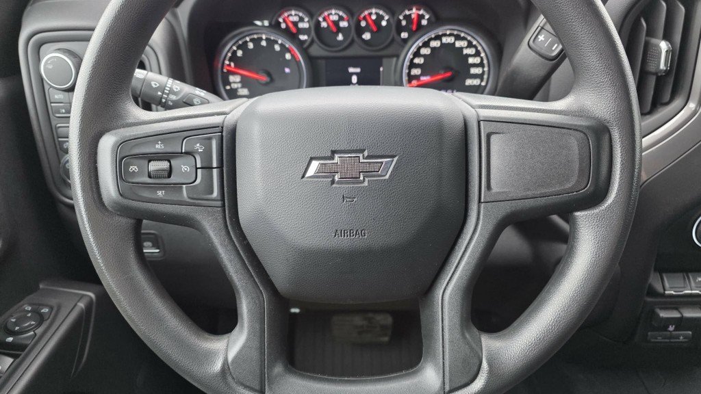 Chevrolet Silverado 1500  2024 à Mont-Laurier, Québec - 26 - w1024h768px