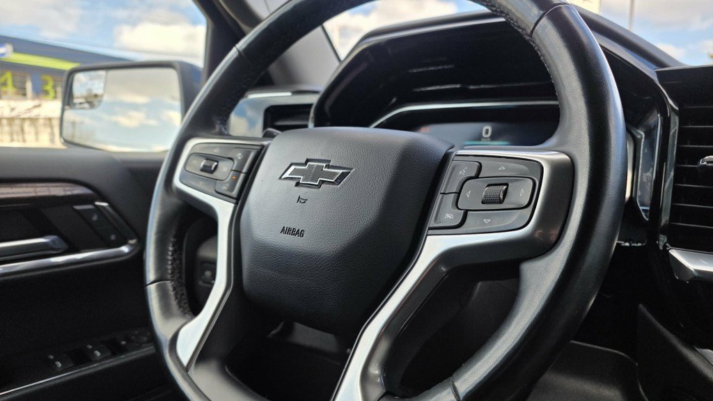 2024 Chevrolet Silverado 1500 in Mont-Laurier, Quebec - 22 - w1024h768px