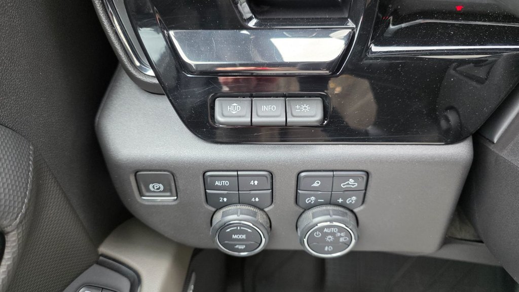 2024 Chevrolet Silverado 1500 in Mont-Laurier, Quebec - 30 - w1024h768px