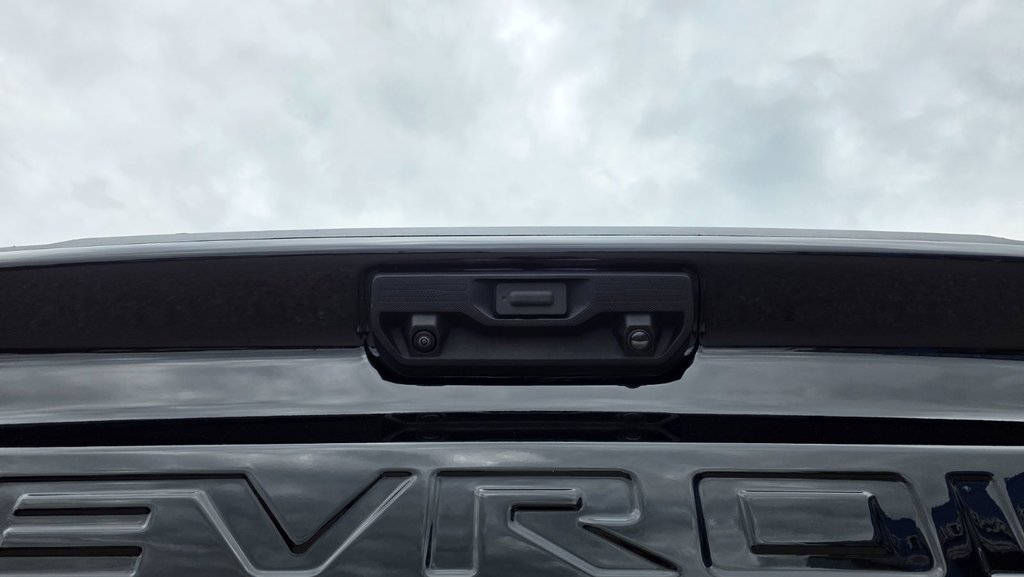 2024 Chevrolet Silverado 1500 in Mont-Laurier, Quebec - 8 - w1024h768px