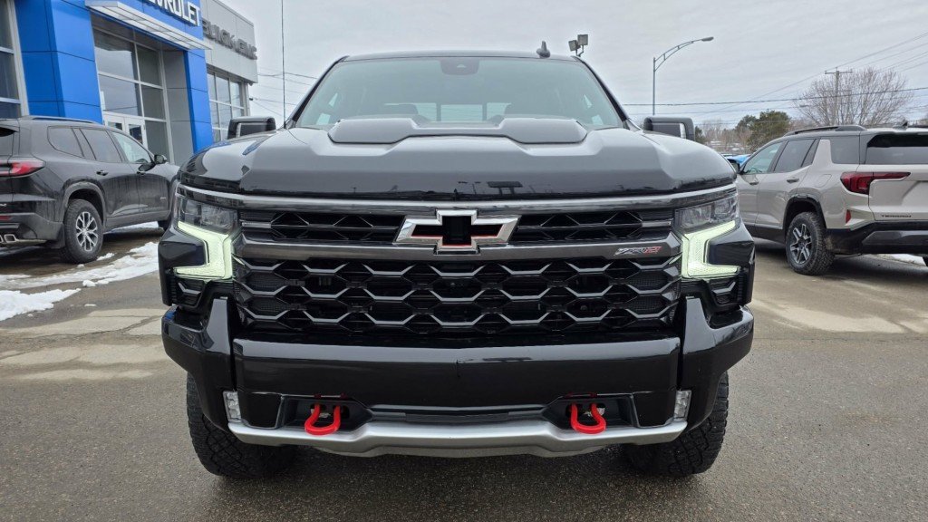 2024 Chevrolet Silverado 1500 in Mont-Laurier, Quebec - 2 - w1024h768px