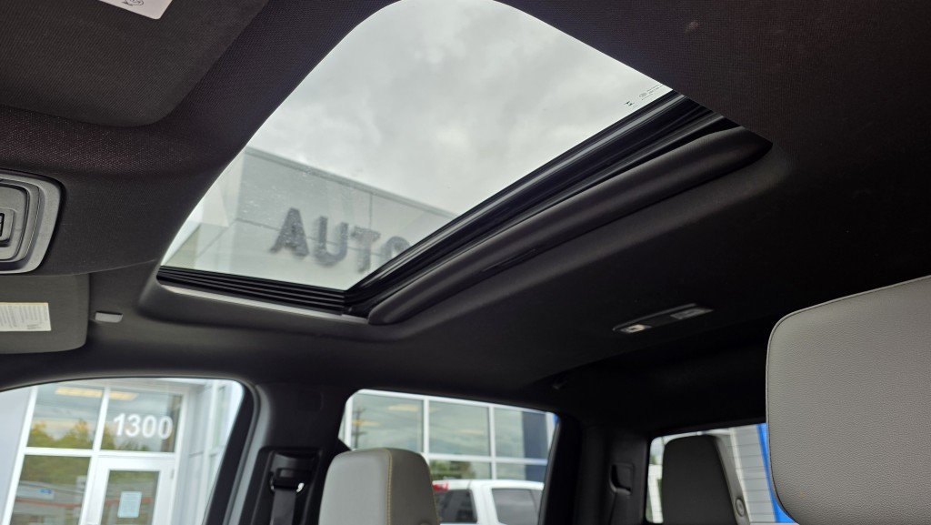 2024 Chevrolet Silverado 1500 in Mont-Laurier, Quebec - 23 - w1024h768px