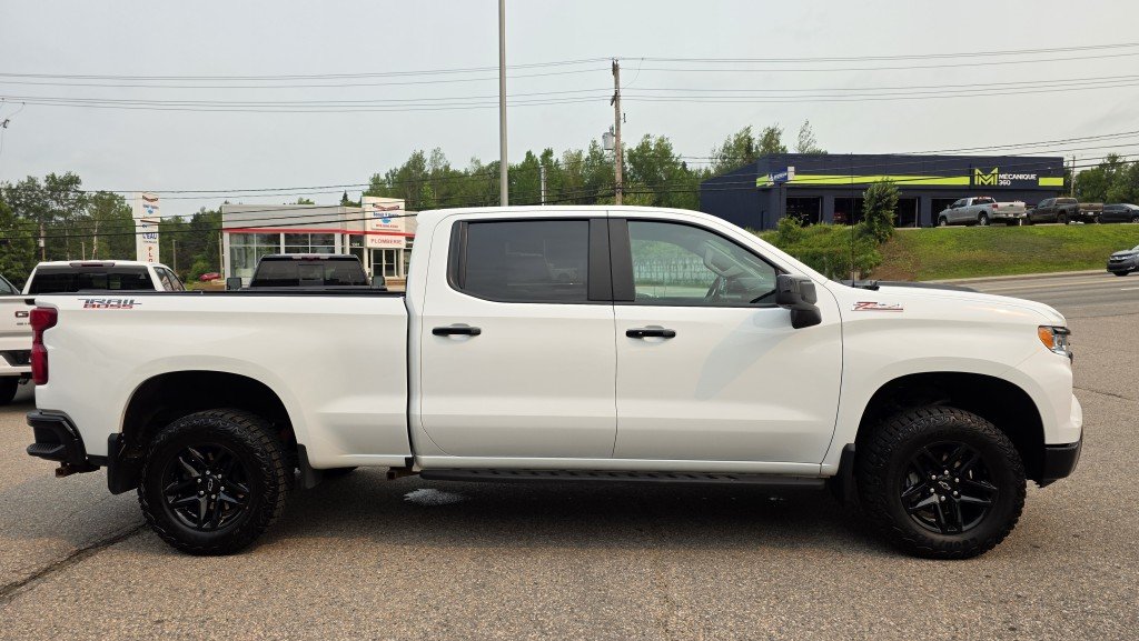 2024 Chevrolet Silverado 1500 in Mont-Laurier, Quebec - 4 - w1024h768px