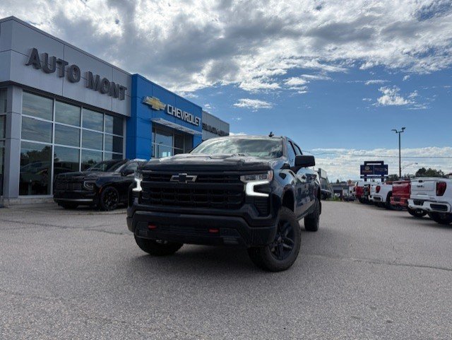 2024 Chevrolet Silverado 1500 in Mont-Laurier, Quebec - 1 - w1024h768px