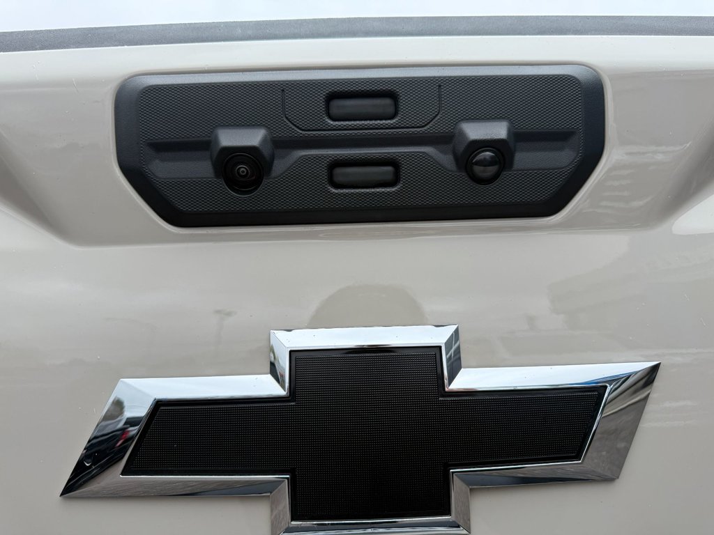 2026 Chevrolet Silverado 1500 in Mont-Laurier, Quebec - 6 - w1024h768px