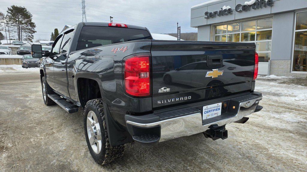 2019 Chevrolet Silverado 2500 in Mont-Laurier, Quebec - 10 - w1024h768px