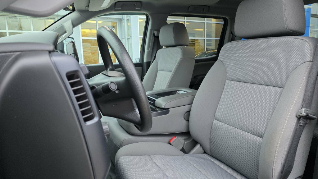 2019 Chevrolet Silverado 2500 in Mont-Laurier, Quebec - 18 - w1024h768px