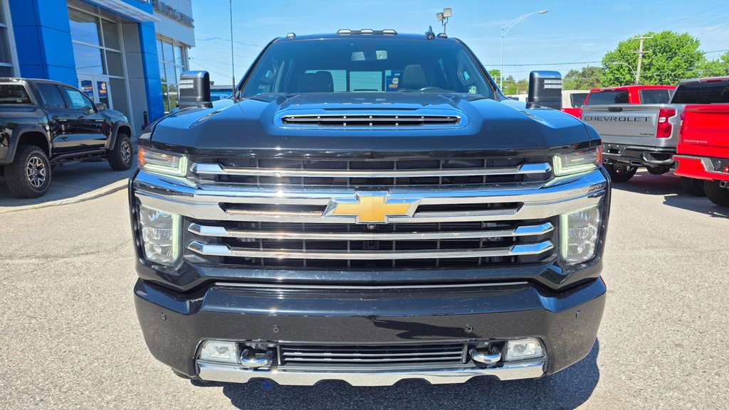 Chevrolet Silverado 2500 HD  2022 à Mont-Laurier, Québec - 2 - w1024h768px