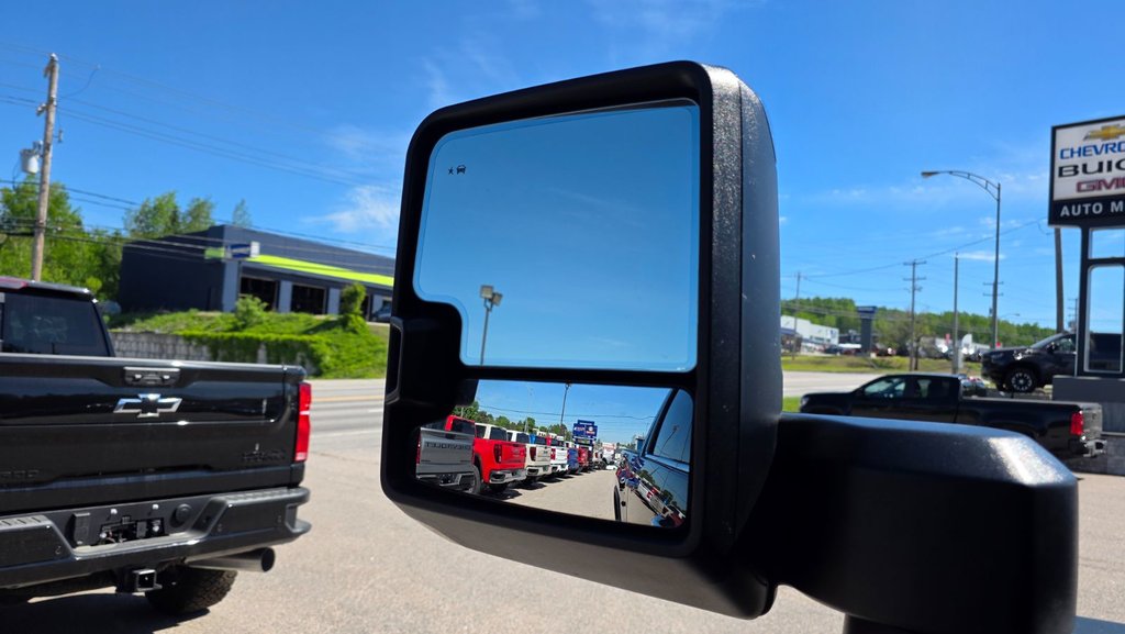 Chevrolet Silverado 2500 HD  2022 à Mont-Laurier, Québec - 25 - w1024h768px