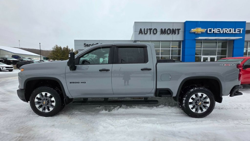 Chevrolet Silverado 2500 HD  2024 à Mont-Laurier, Québec - 14 - w1024h768px