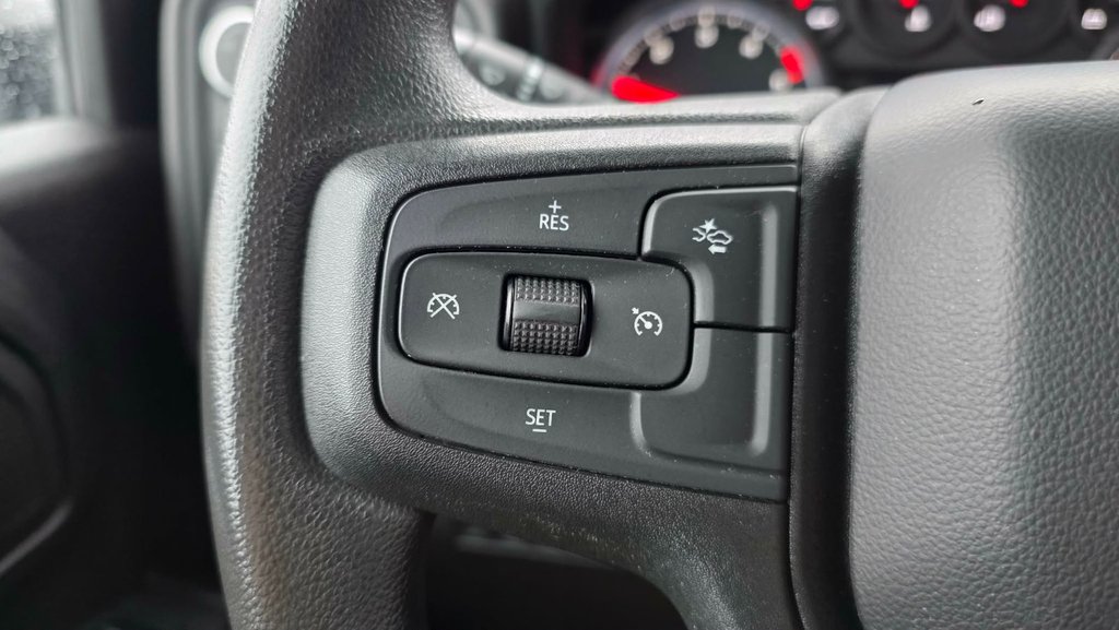 Chevrolet Silverado 2500 HD  2024 à Mont-Laurier, Québec - 28 - w1024h768px