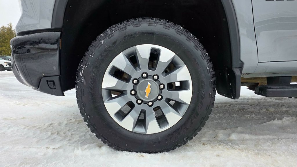 Chevrolet Silverado 2500 HD  2024 à Mont-Laurier, Québec - 15 - w1024h768px