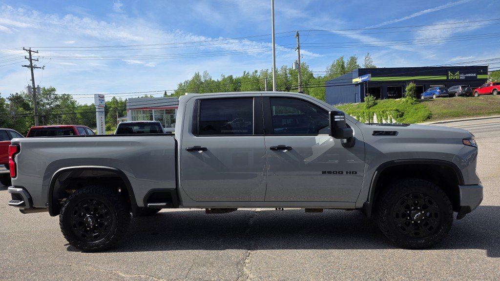 2024 Chevrolet Silverado 2500HD in Mont-Laurier, Quebec - 4 - w1024h768px