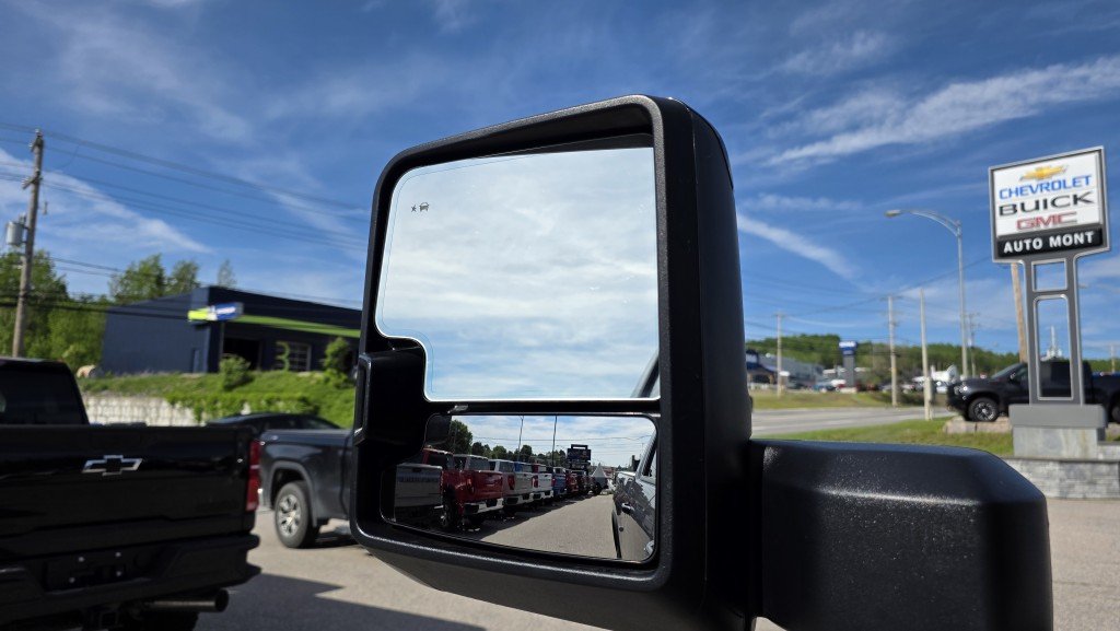2024 Chevrolet Silverado 2500HD in Mont-Laurier, Quebec - 24 - w1024h768px