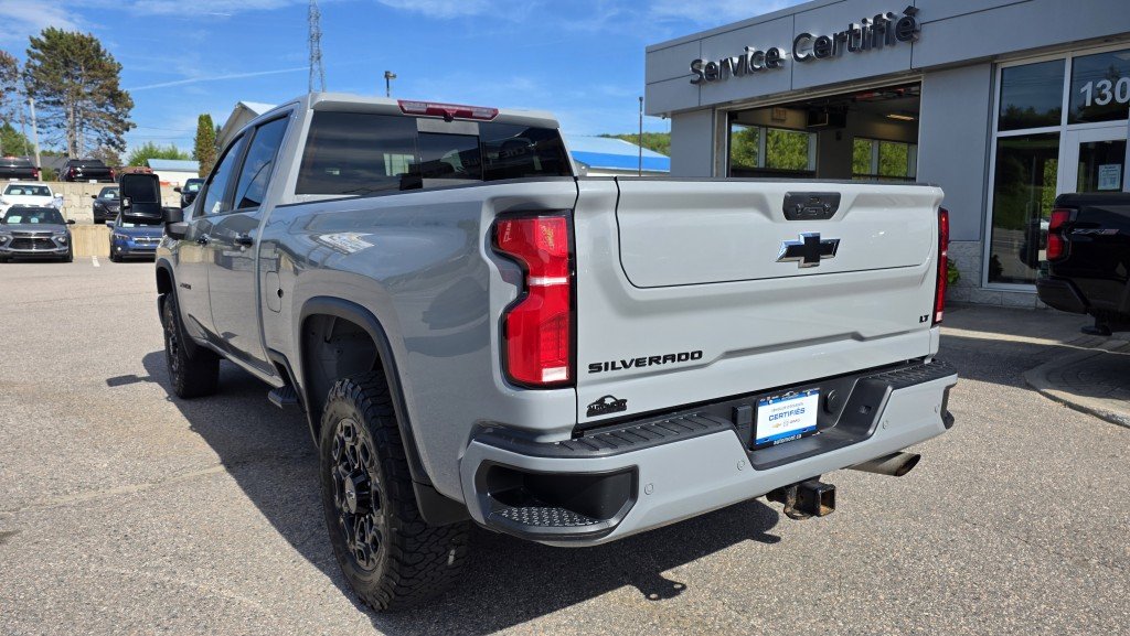 2024 Chevrolet Silverado 2500HD in Mont-Laurier, Quebec - 12 - w1024h768px