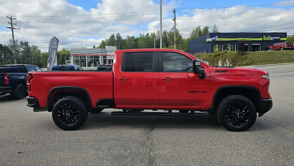 2025 Chevrolet Silverado 2500 in Mont-Laurier, Quebec - 4 - w1024h768px