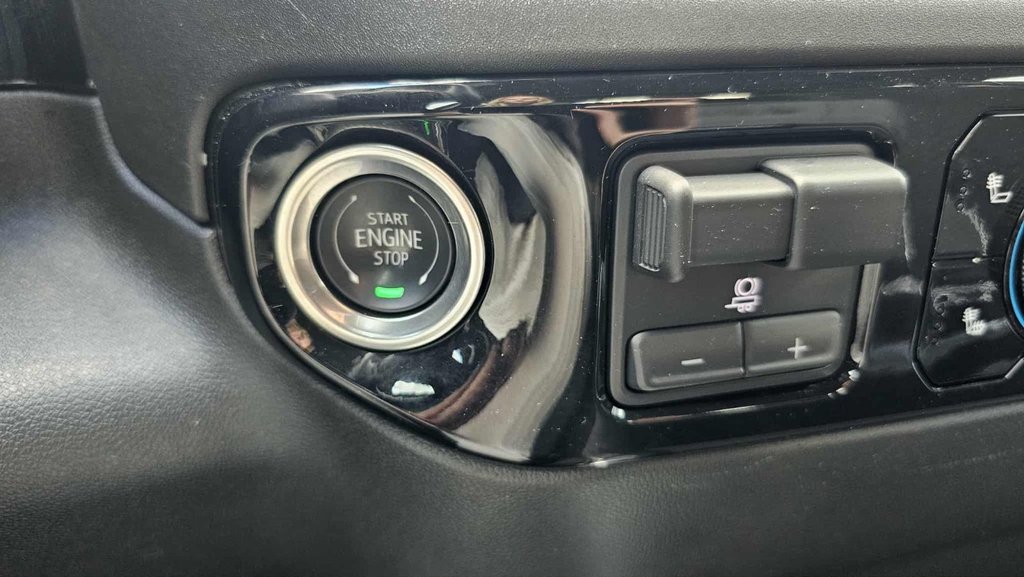 2025 Chevrolet Silverado 2500 in Mont-Laurier, Quebec - 35 - w1024h768px