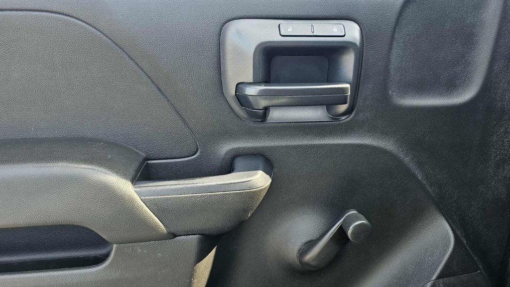 2016 Chevrolet Silverado 1500 in Mont-Laurier, Quebec - 18 - w1024h768px