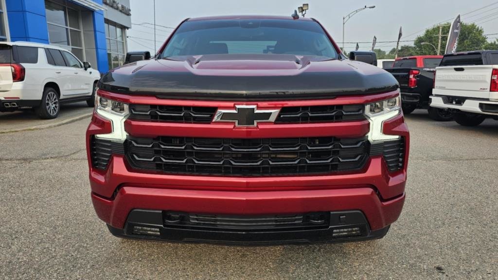 Chevrolet Silverado 1500  2023 à Mont-Laurier, Québec - 2 - w1024h768px