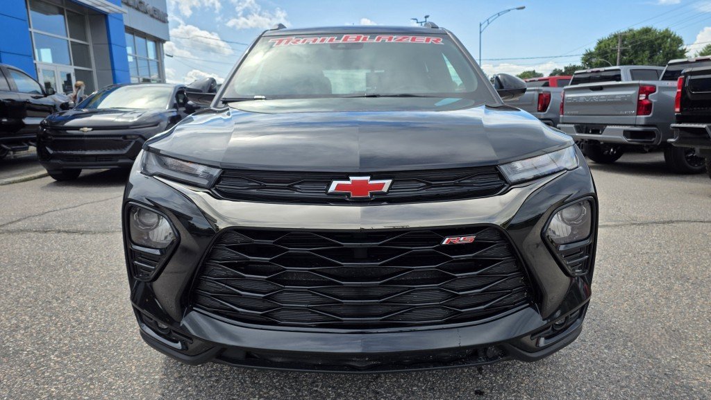 2023 Chevrolet TrailBlazer in Mont-Laurier, Quebec - 2 - w1024h768px