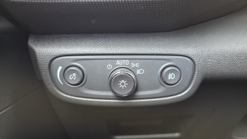2023 Chevrolet TrailBlazer in Mont-Laurier, Quebec - 23 - w1024h768px